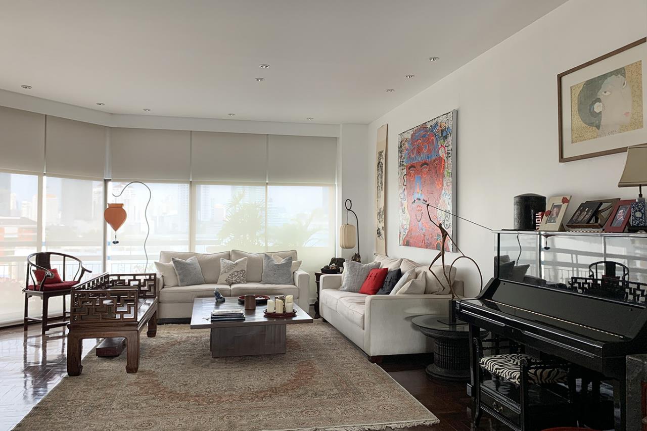 3 bedrooms 4 bathrooms at the lofts ekkamai for sale