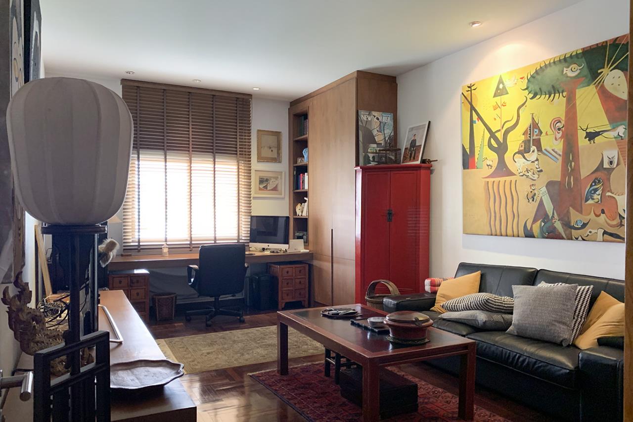 3 Bedrooms 4 Bathrooms Size 326sqm. The Lofts Ekkamai for Sale 37.5mTHB