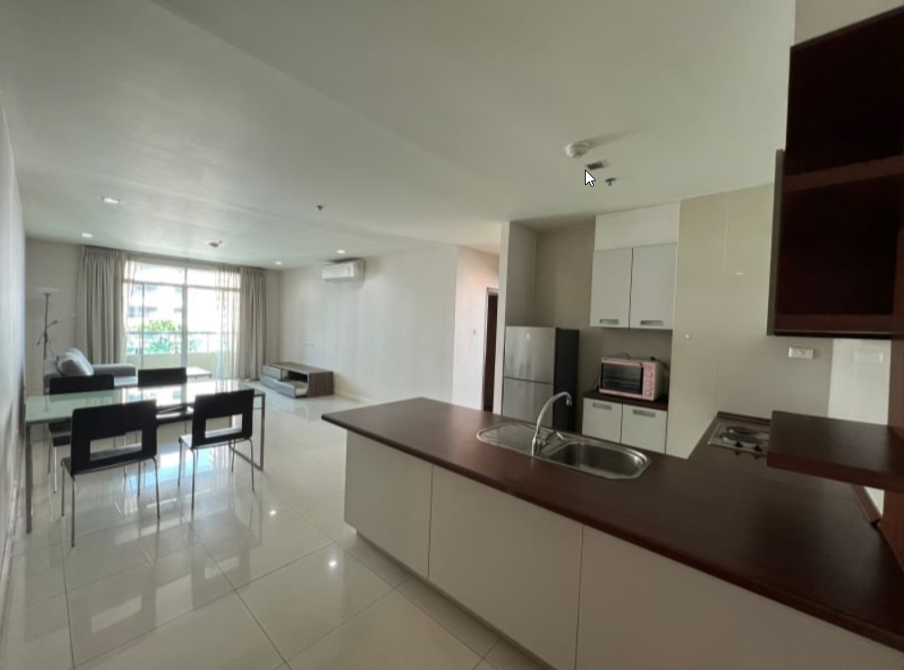 Sukhumvit city resort For Rent