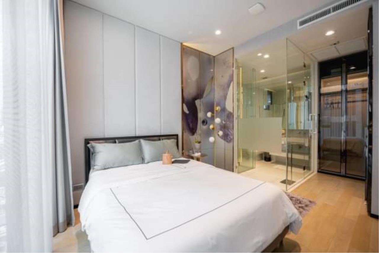 2 bedrooms at vittorio sukhumvit 39 for rent
