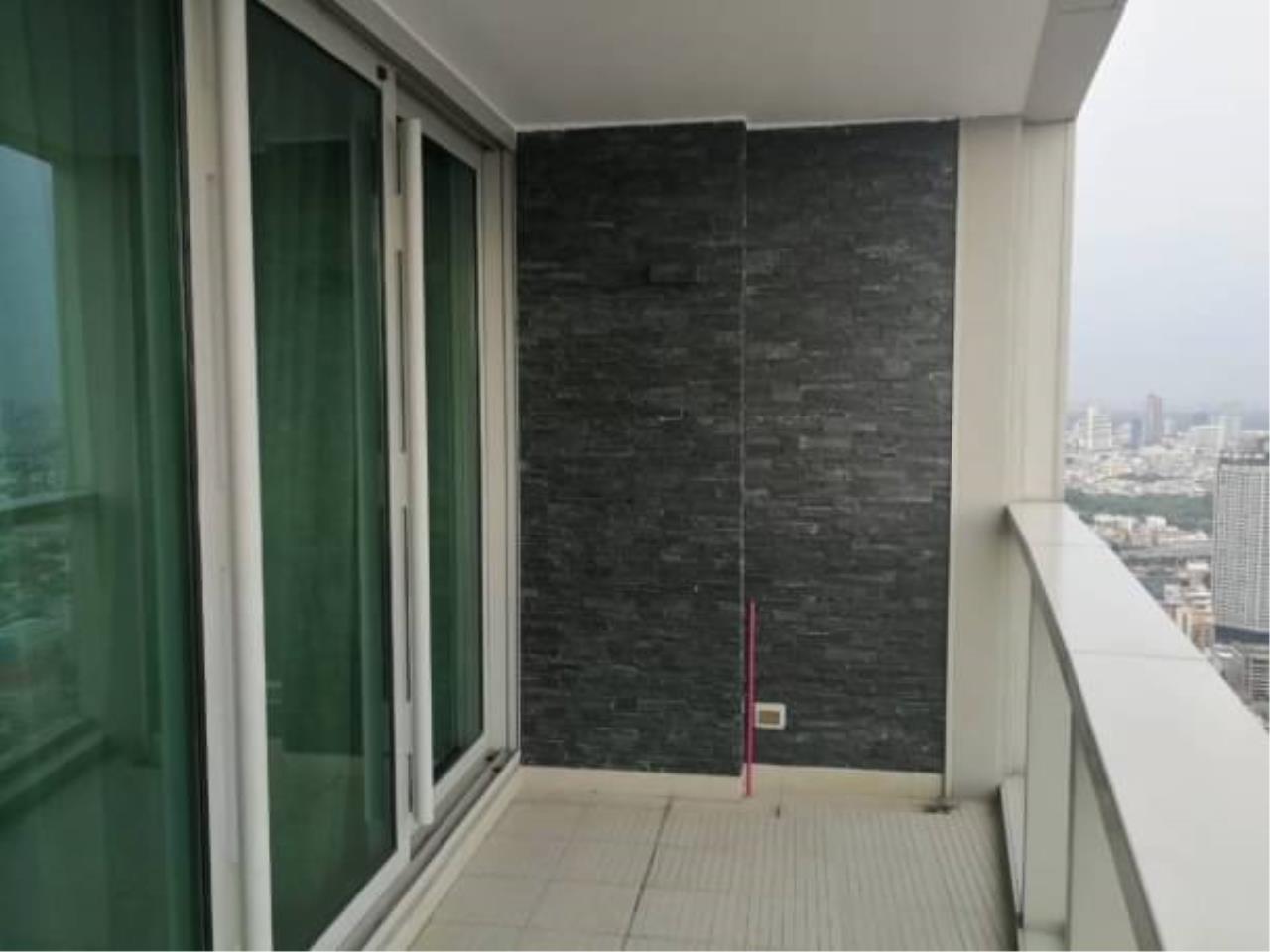 3 bedrooms 3 bathrooms the river for rent