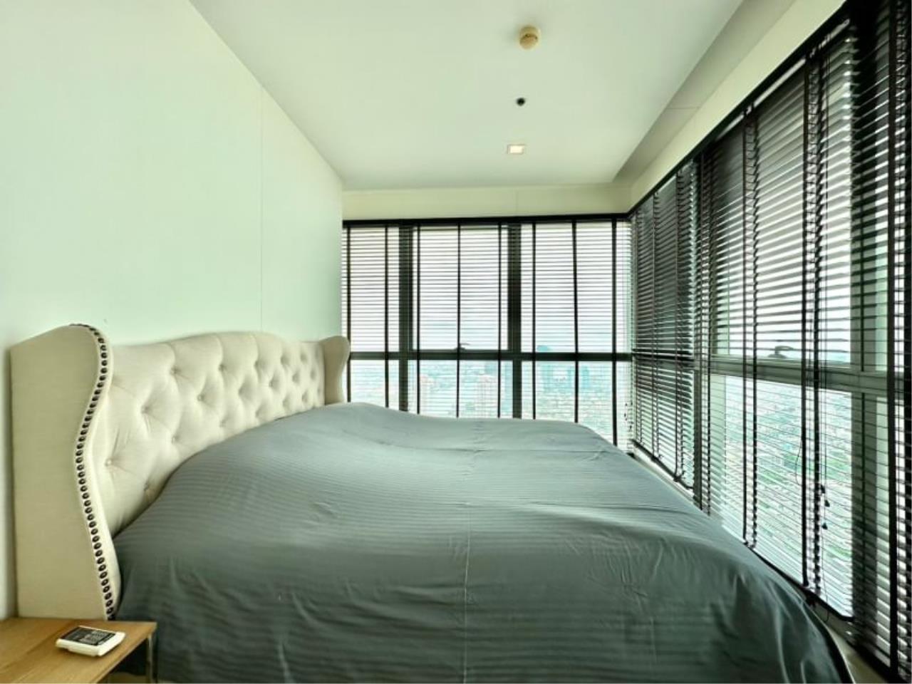 3 Bedrooms 3 Bathrooms Size 207.57sqm. The River for Sale 50mTHB