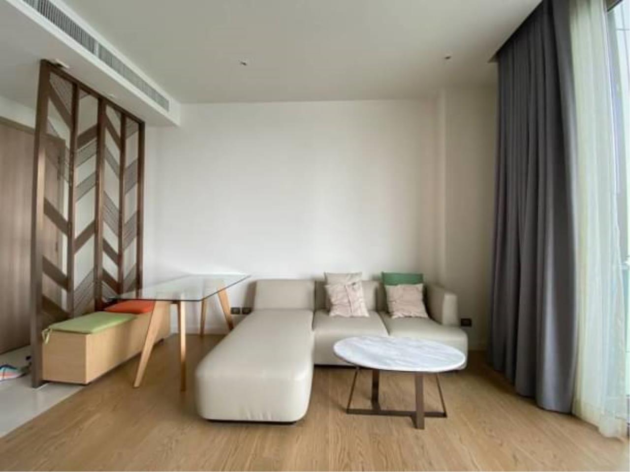 1 Bedroom 1 Bathroom Size 61sqm Magnolias Waterfront Residences for Rent 65,000THB