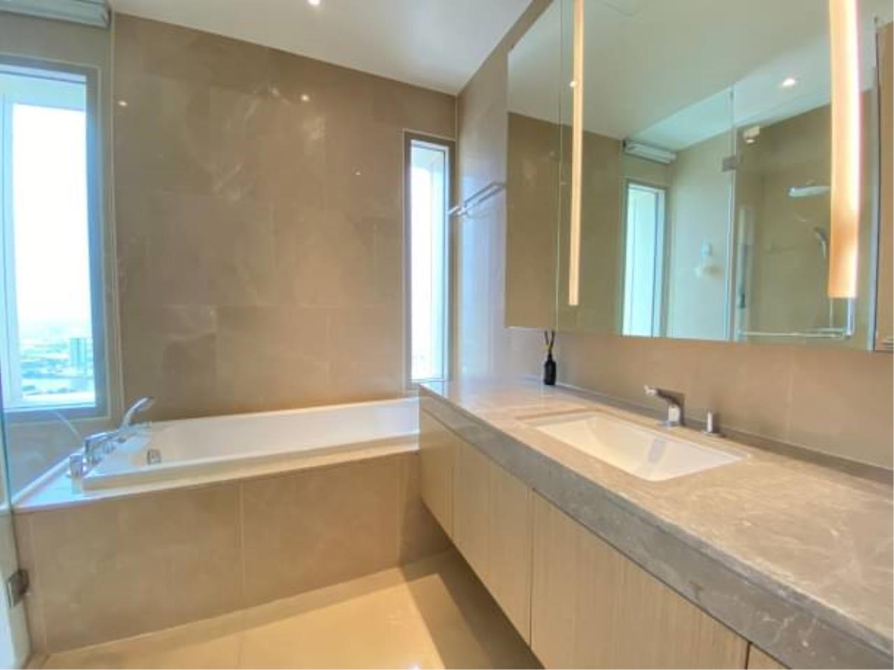 3 bedrooms 3 bathrooms magnolias waterfront residences for sale
