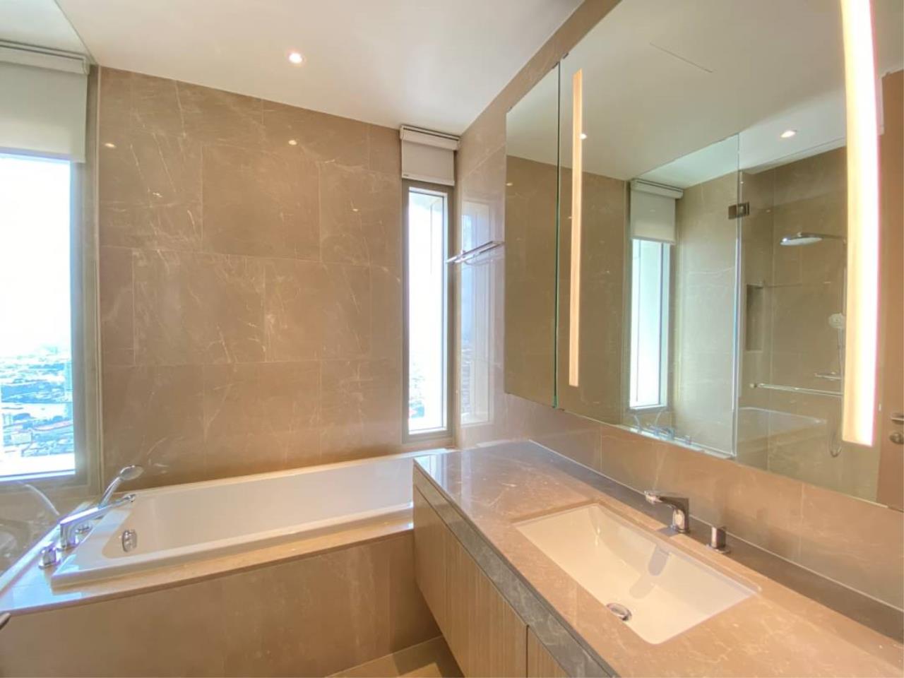 4 bedrooms 3 bathrooms magnolias waterfront residences for rent