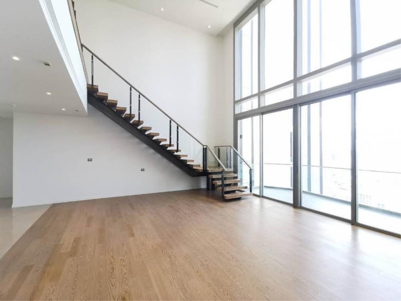 5 bedrooms 5 bathrooms magnolias waterfront residences for sale