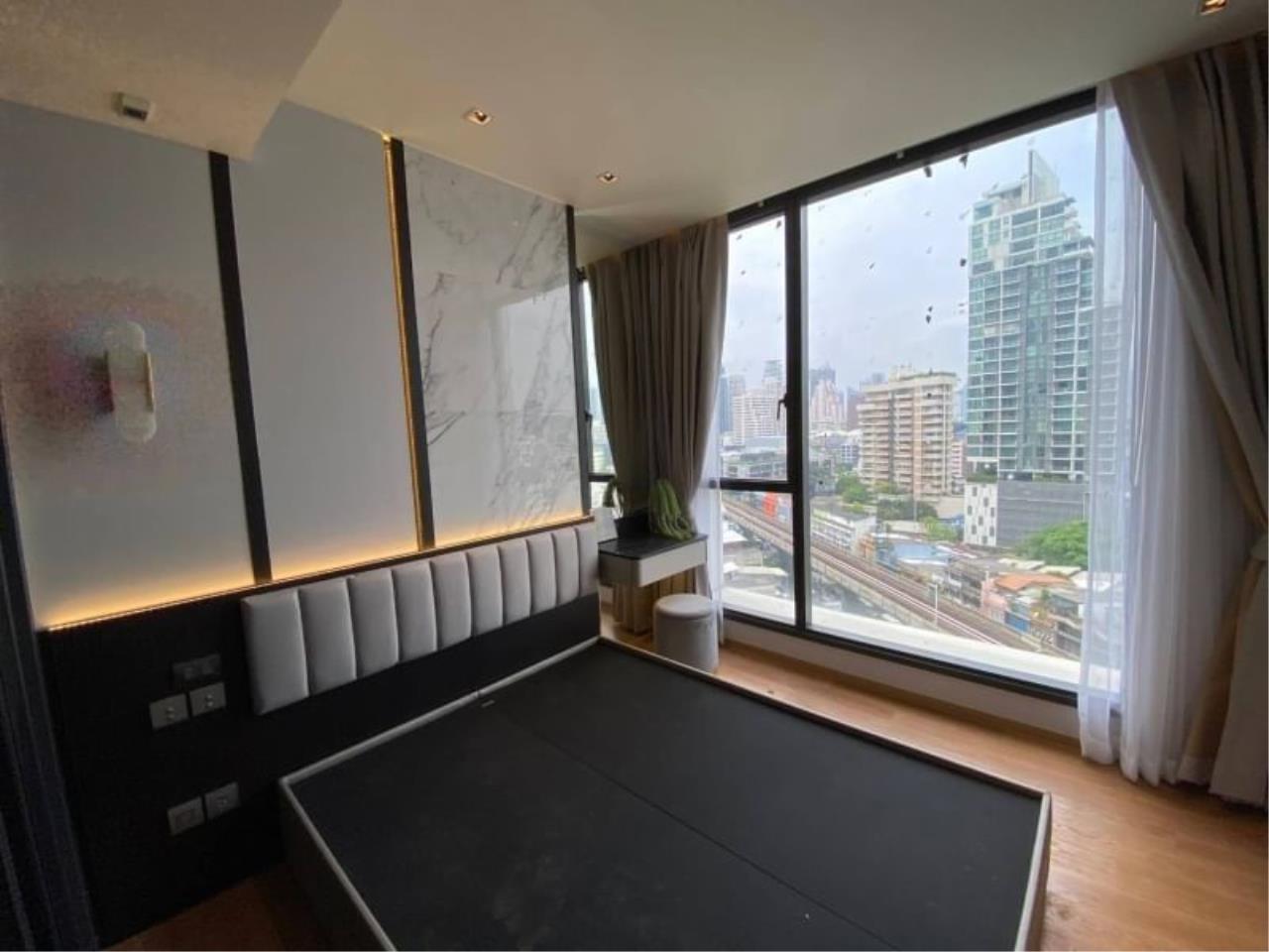 2 bedrooms 2 bathrooms Size: 96 sq.m. Rental Price: 120,000/month Beatniq Sukhumvit 32