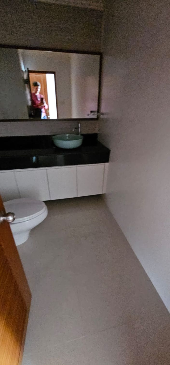 3 bedrooms, 3 Bathrooms 295 sqm Baan Suan Plu, Soi Pattanasin For Rent 100000THB