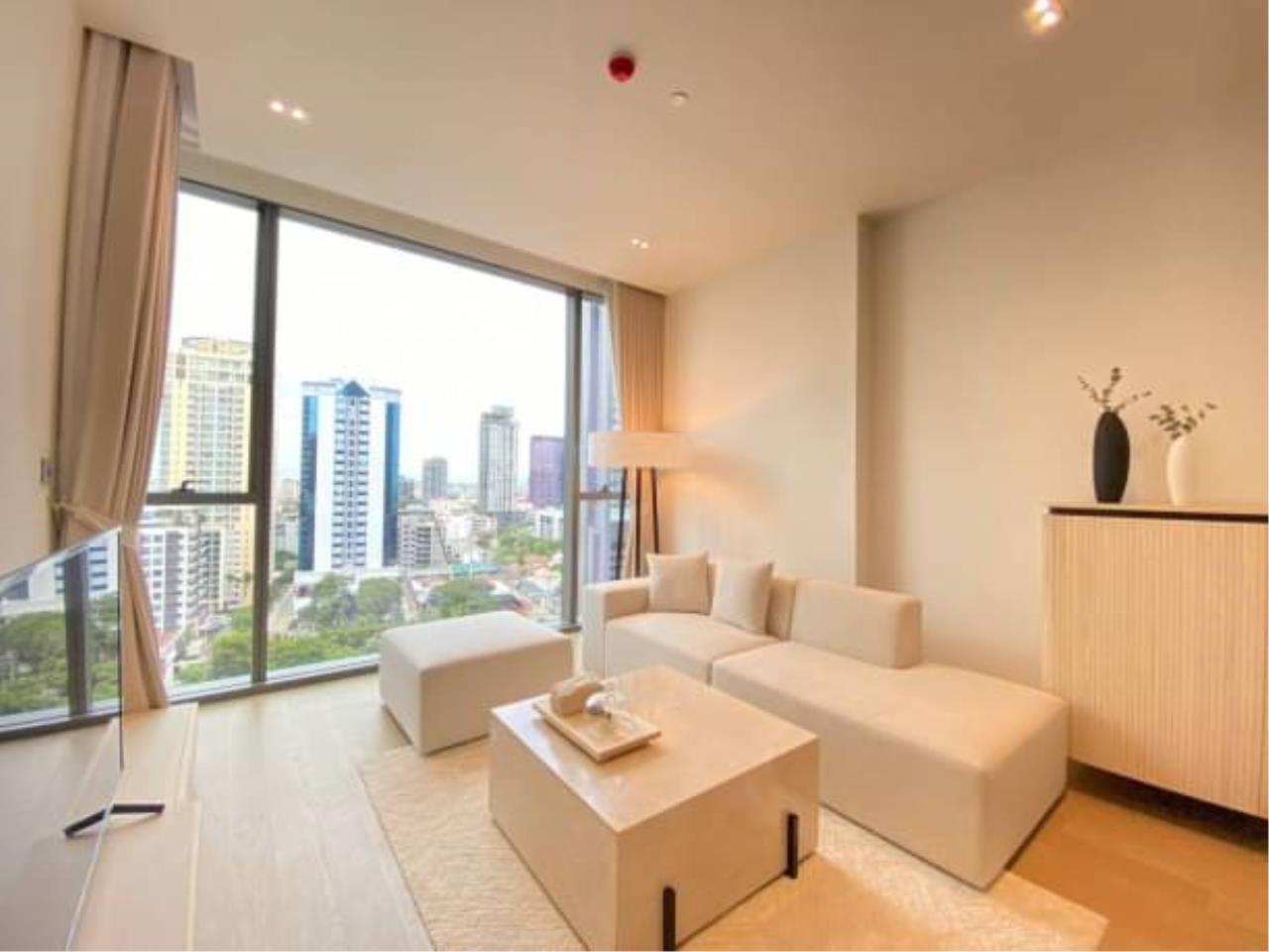 1 bedroom 1 bathroom the strand thonglor for rent