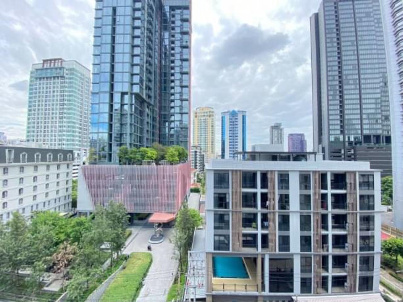 1 bedroom 1 bathroom the strand thonglo for sale and rent