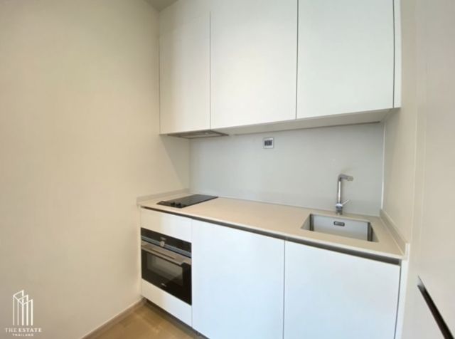 1 bedroom 1 bathroom the strand thonglor for sale