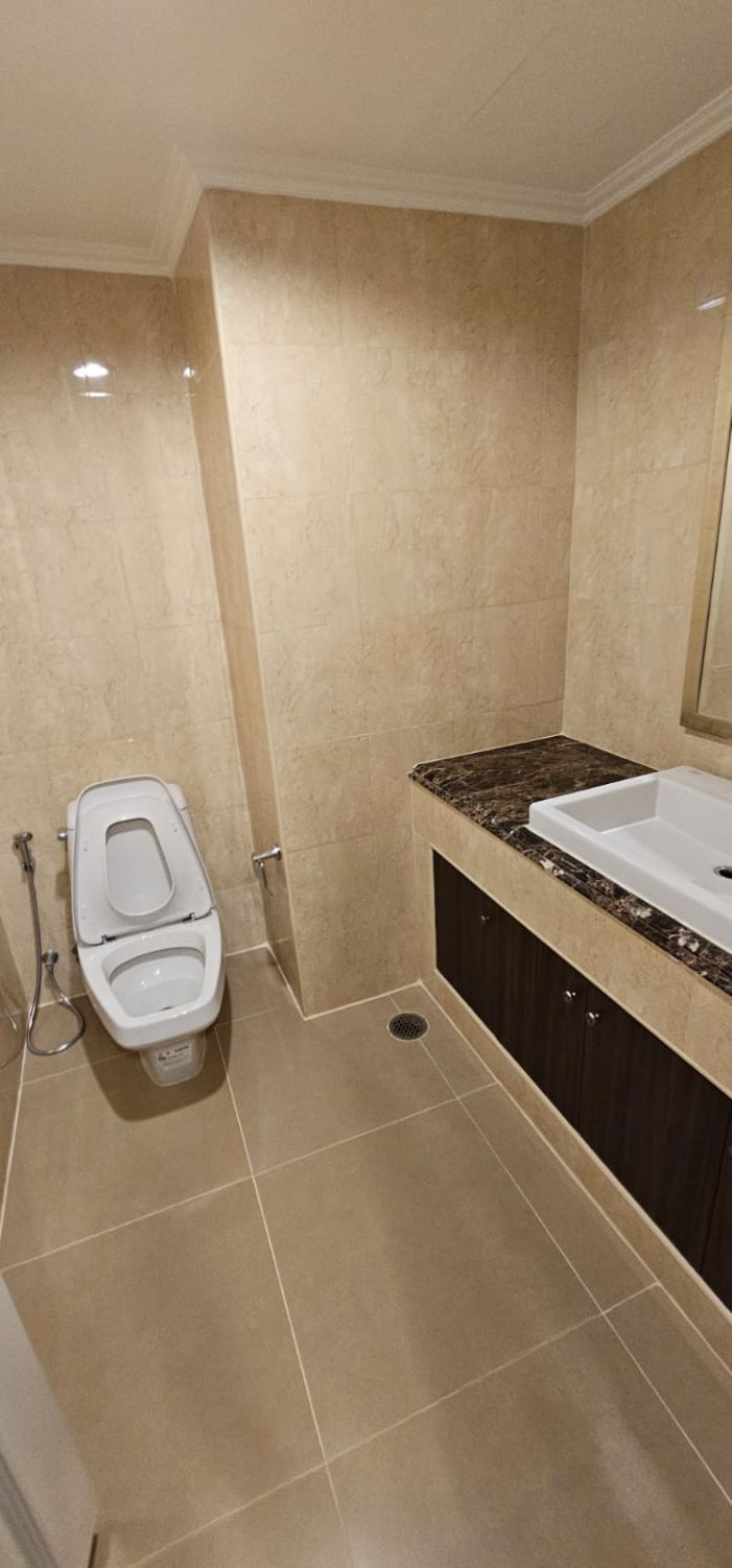 3 Bedrooms, 3 Bathrooms +1 Study Room 295sqm Shanti Sadan Renovated For Rent