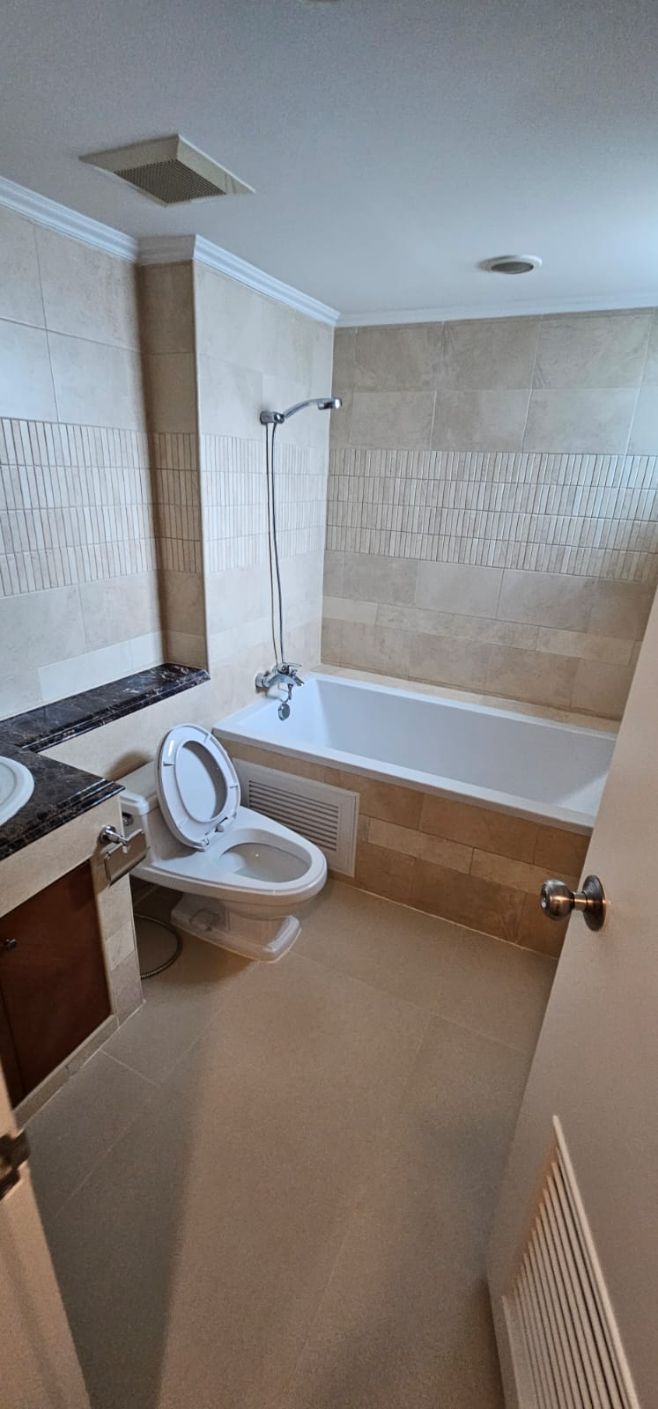 3 Bedrooms, 3 Bathrooms +1 Study Room 295sqm Shanti Sadan Renovated For Rent