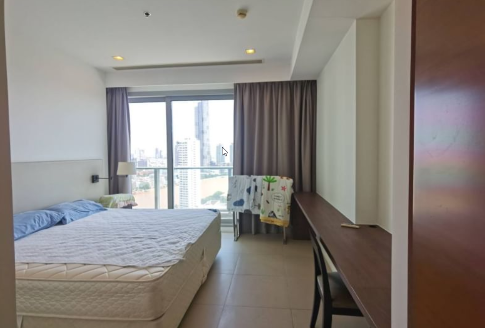 2 Bedrooms, 3 Bathrooms + 1 Study Room 138sqm The River Condo For Rent