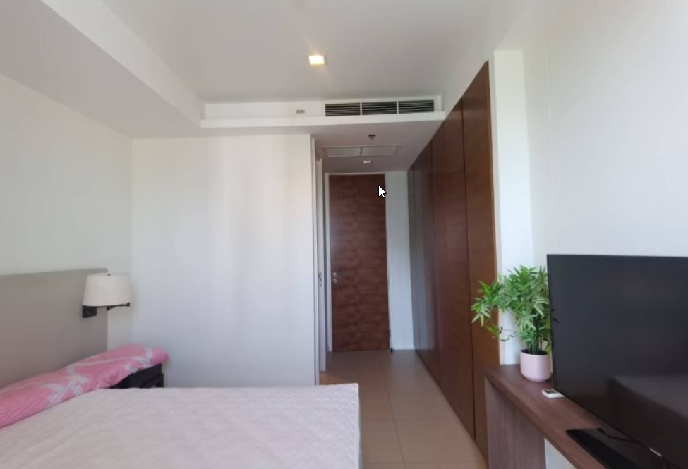 2 Bedrooms, 3 2 Bedrooms, 3 Bathrooms + 1 Study Room 138sqm The River Condo For Rent Bathrooms + 1 Study Room 138sqm The River Condo For Rent