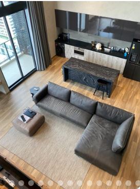 2 Bedrooms 2 Bathrooms The lofts Asoke for Rent
