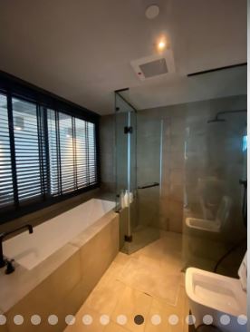 2 Bedrooms 2 Bathrooms The lofts Asoke for Rent