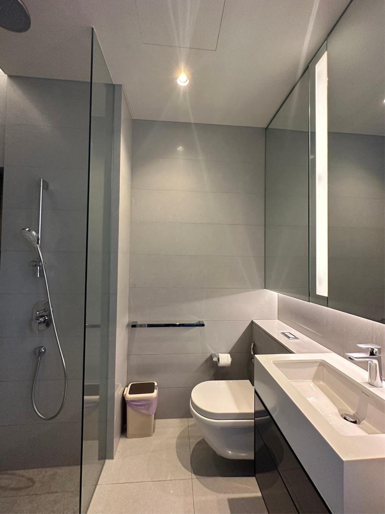 3 bedrooms 3 bathrooms tela thonglor for sale