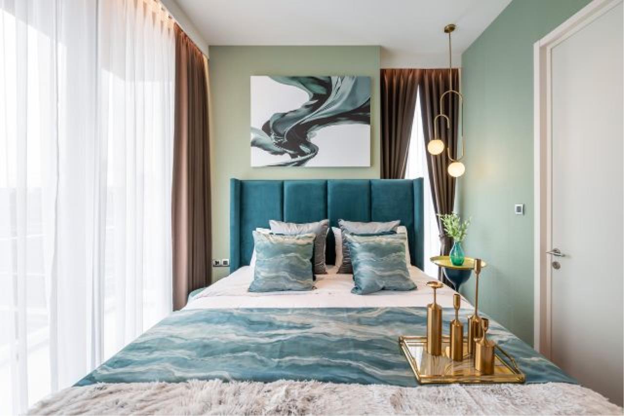 2 Bed 2 Bath Khun by yoo Size 82 Sqm for Rent 115000 for Sale 33900000 THB
