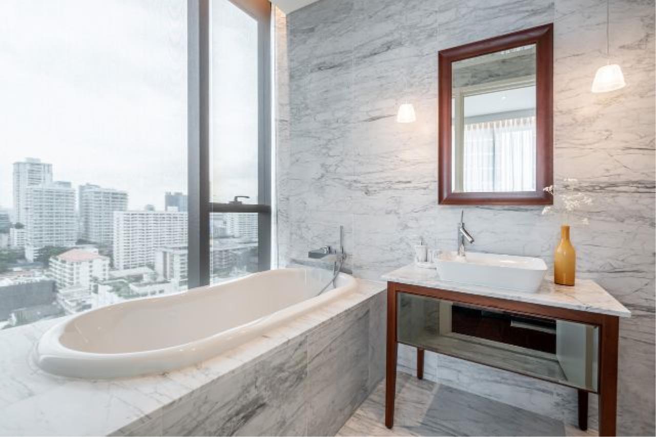 2 Bed 2 Bath Khun by yoo Size 82 Sqm for Rent 115000 for Sale 33900000 THB