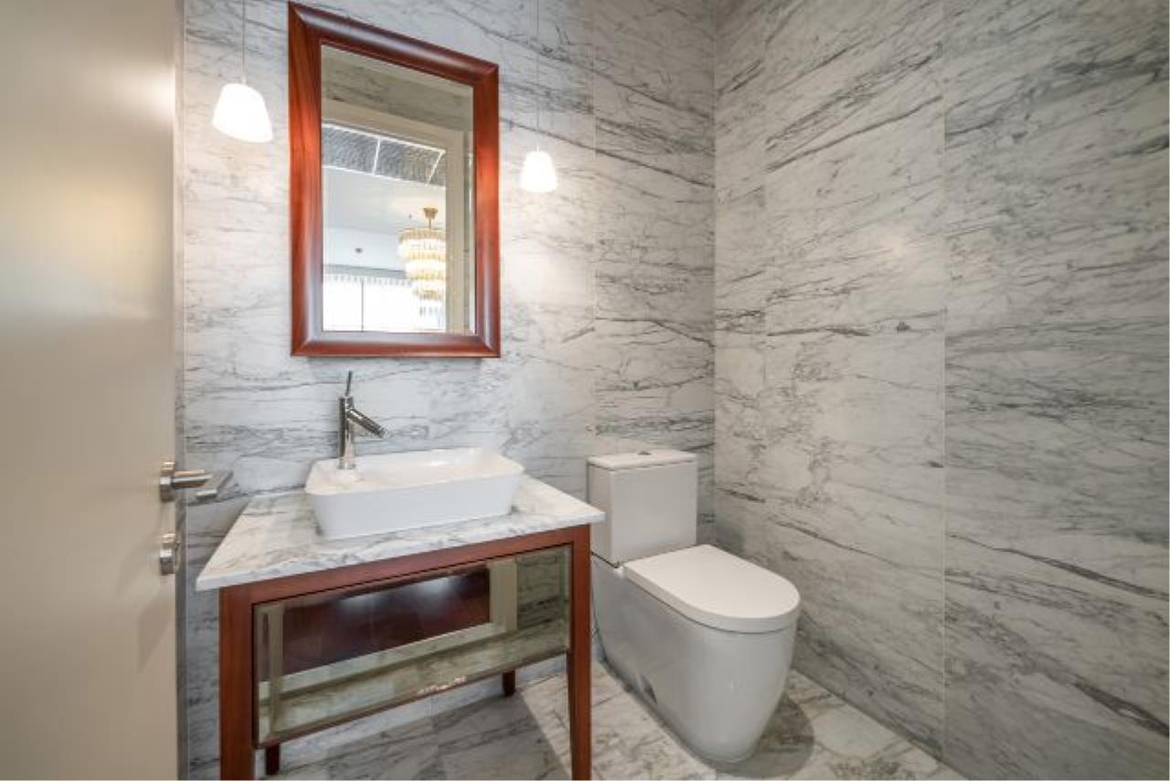 2 Bed 2 Bath Khun by yoo Size 82 Sqm for Rent 115000 for Sale 33900000 THB
