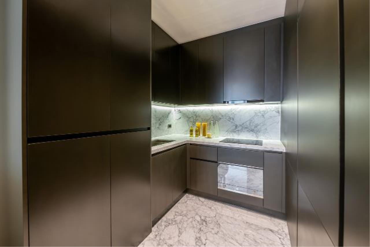 Bed2Bath Khun by yoo Size82 Sqm for Rent 120000 for Sale 34400000 THB