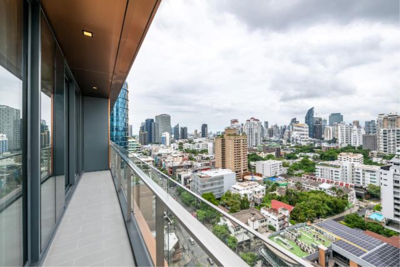 2 bedrooms 2 bathrooms khun by yoo for rent
