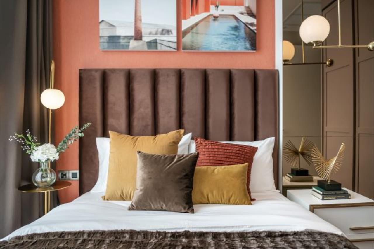 Bed2Bath Khun by yoo Size82 Sqm for Rent 120000 for Sale 34400000 THB