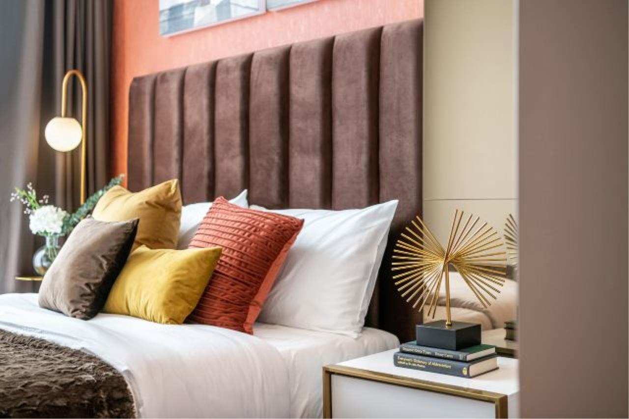 Bed2Bath Khun by yoo Size82 Sqm for Rent 120000 for Sale 34400000 THB