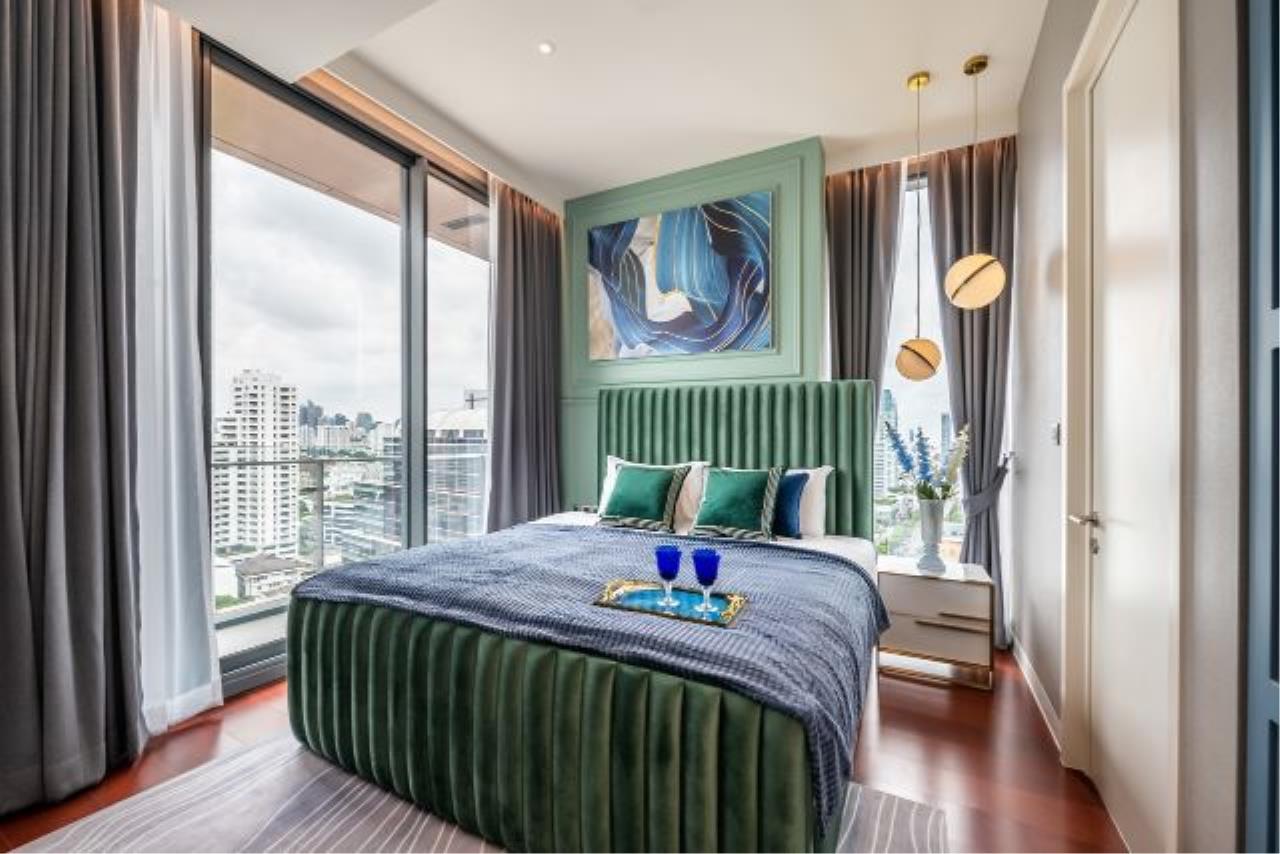 Bed2Bath Khun by yoo Size82 Sqm for Rent 120000 for Sale 34400000 THB