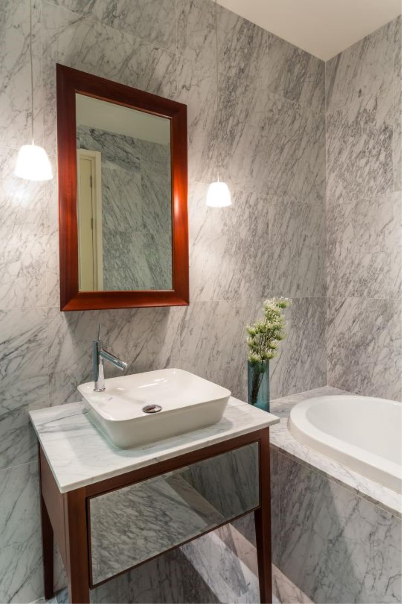 1 bedroom 1 bathroom khun by yoo for rent