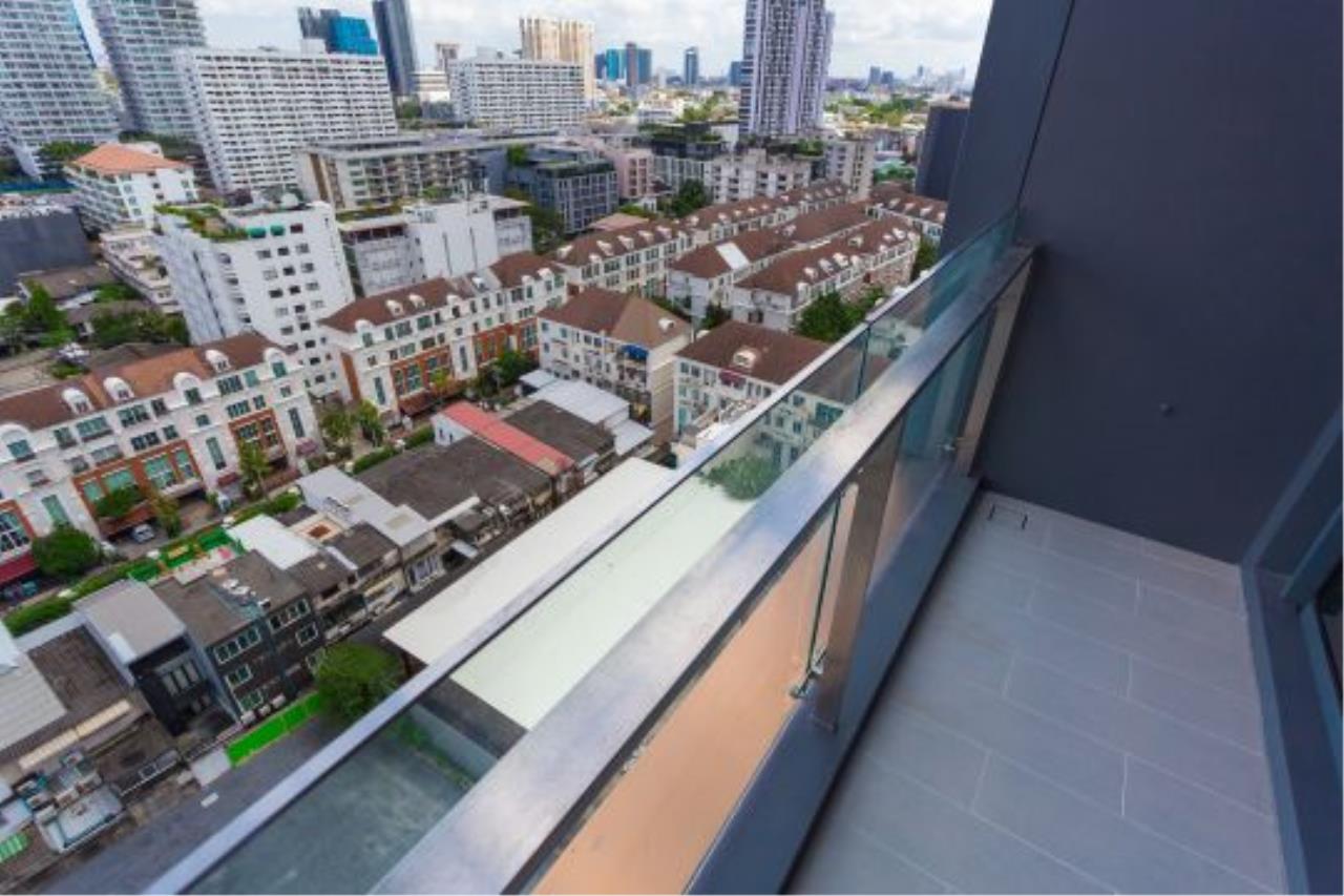 1 bedroom 1 bathroom khun by yoo for rent