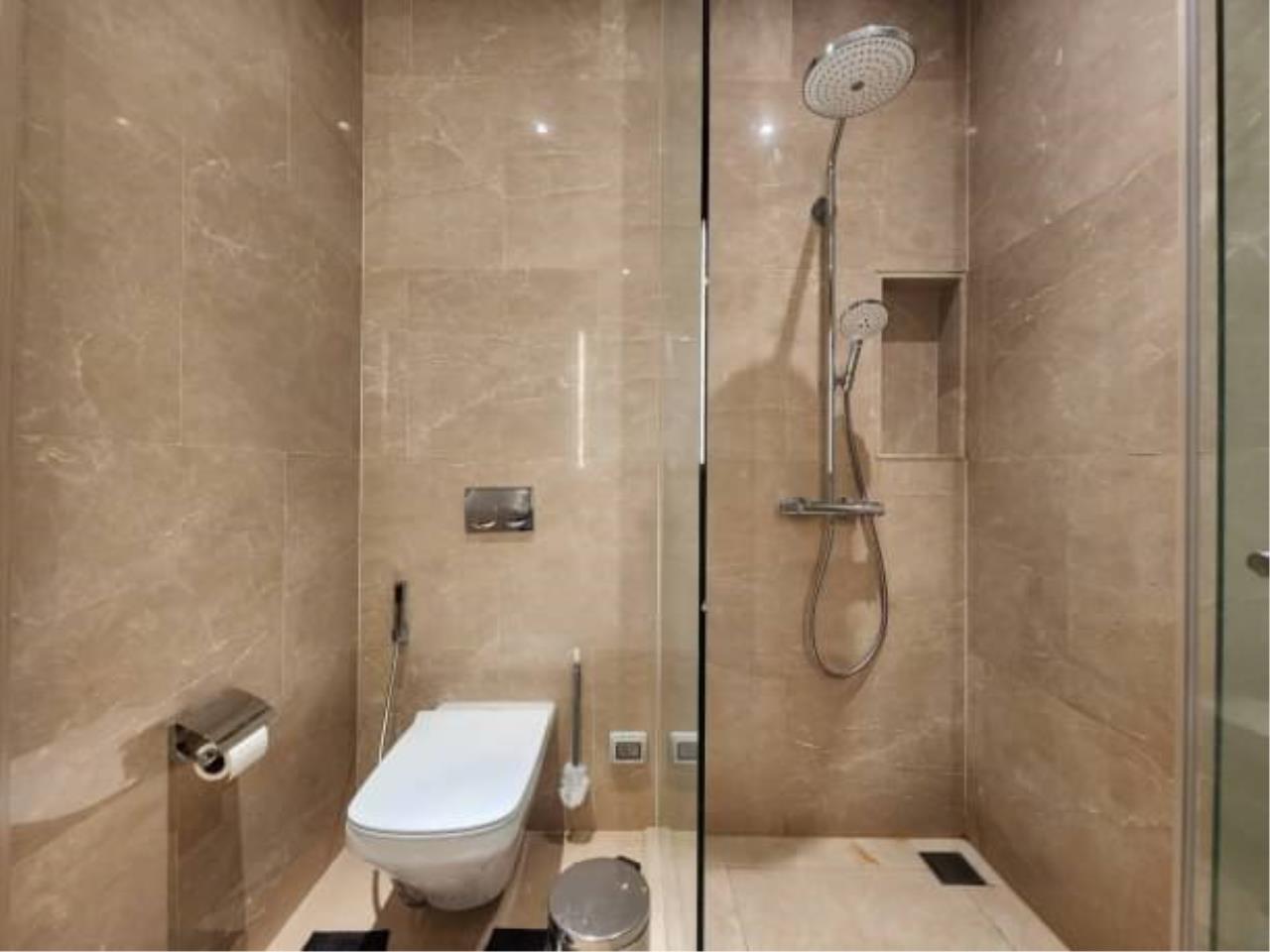 1 bedroom 1 bathroom magnolias ratchadamri for rent