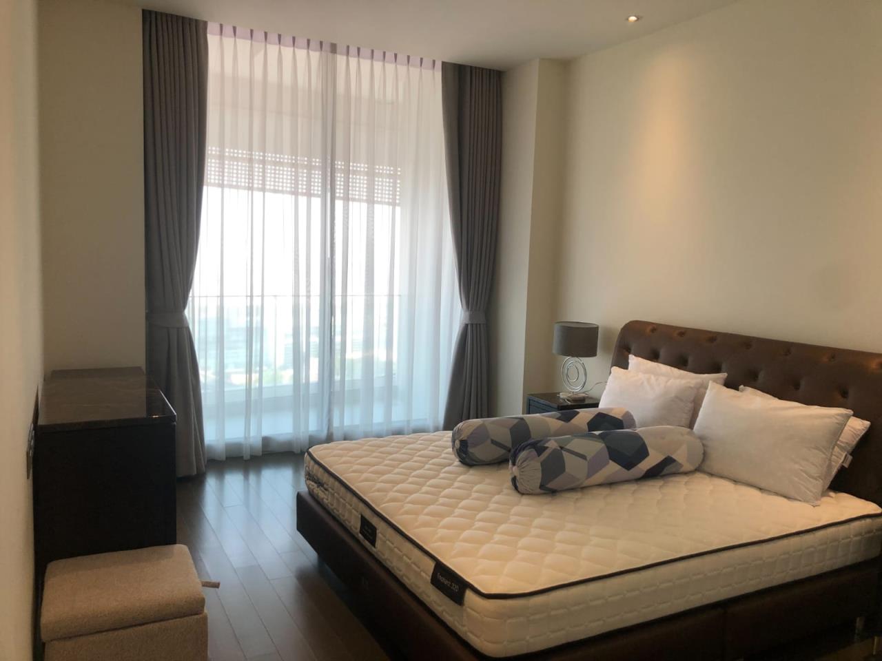 2 bedrooms 2 bathrooms magnolias ratchadamri boulevard for rent