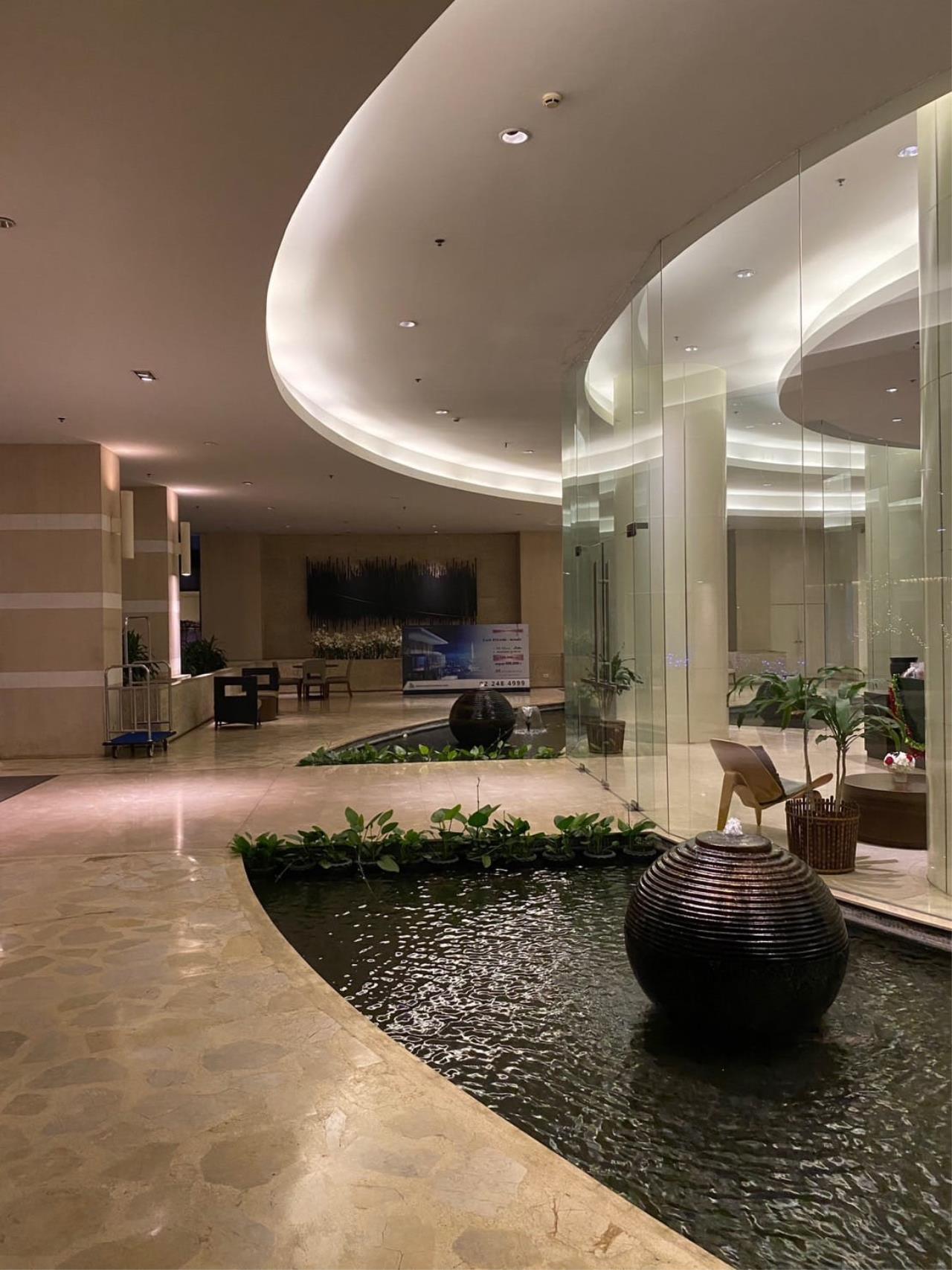 2 bedrooms 2 bathrooms the rajdamri for rent