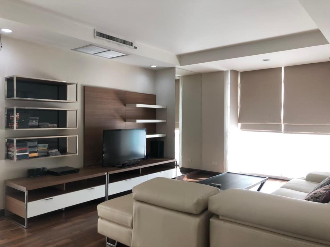 2 bedrooms 2 bathrooms the rajdamri serviced residence for rent