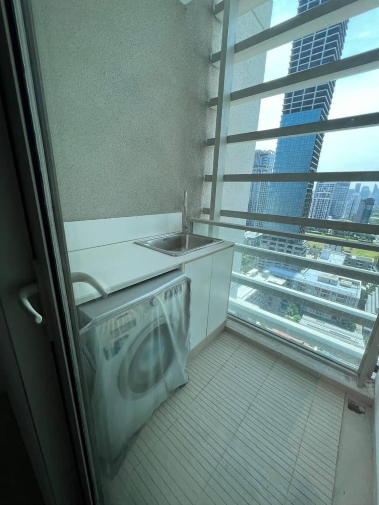 3 bedrooms 3 bathrooms the rajdamri for rent