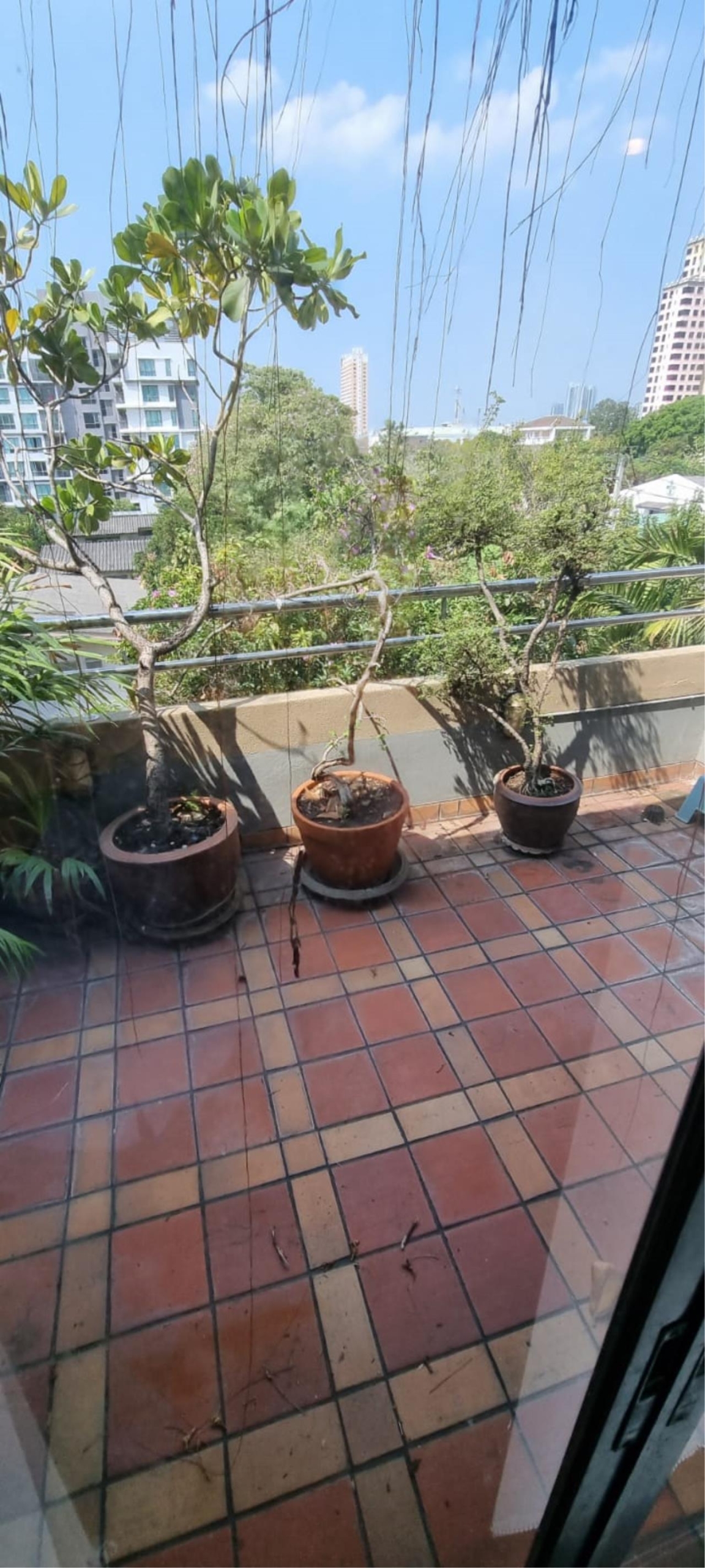 3 bedrooms 3 bathrooms panpanit apartments for rent