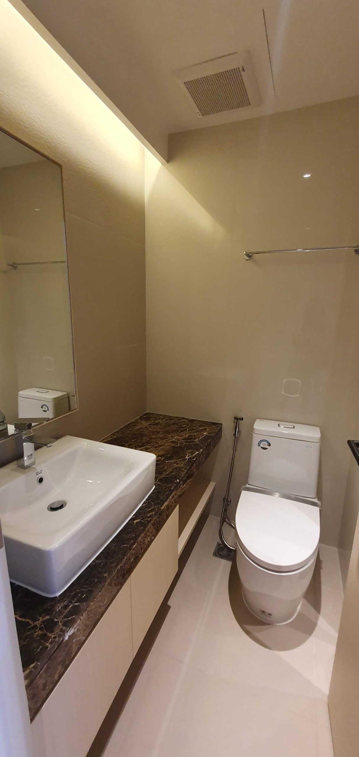 4 Bedrooms 4 Bathrooms Size 300sqm. La Cascade for Rent 150,000 THB