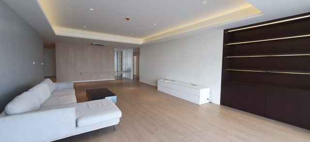 4 bedrooms 4 bathrooms la cascade for rent