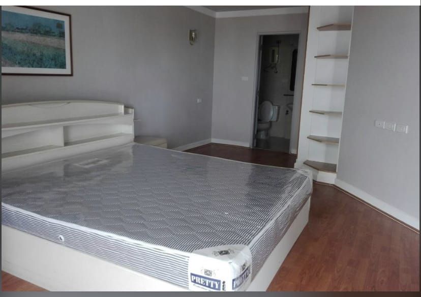 Waterford Diamond Sukhumvit 30/1 - Spacious 2-Bedroom Condo on the 27th Floor
