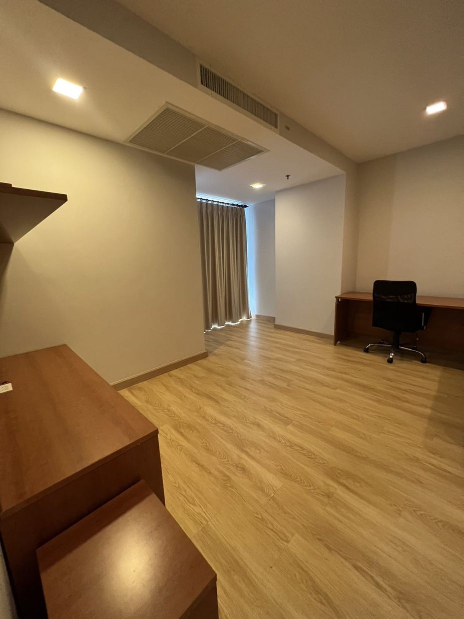 2 Bedroom, 2 Bathroom 80 SQM 18th Flr Nusasiri Grand For Rent