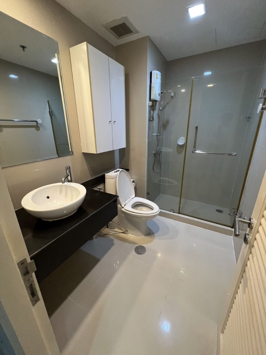 2 Bedroom, 2 Bathroom 80 SQM 18th Flr Nusasiri Grand For Rent