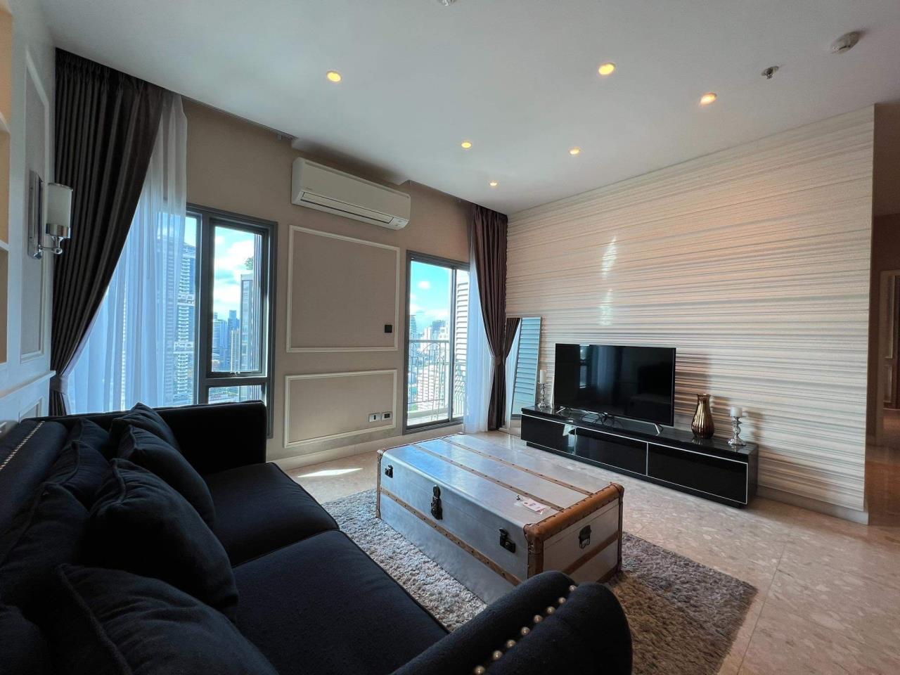 2 Bedrooms, 2 Bathrooms Size 74sqm The Crest Sukhumvit 34 for Rent