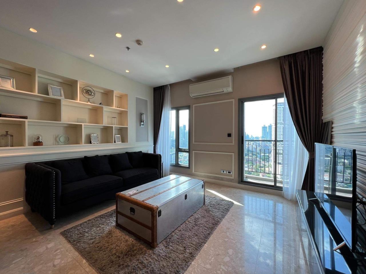 2 Bedrooms, 2 Bathrooms Size 74sqm The Crest Sukhumvit 34 for Rent