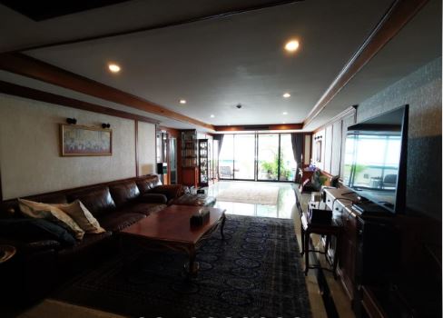 3 Bedrooms 3 Bathrooms Las Colinas for Sale