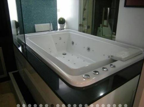 2 Bedrooms 2 Bathrooms Las Colinas Asoke for Rent