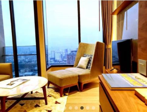 1 Bedroom 1 Bathroom The ESSE Asoke for Rent