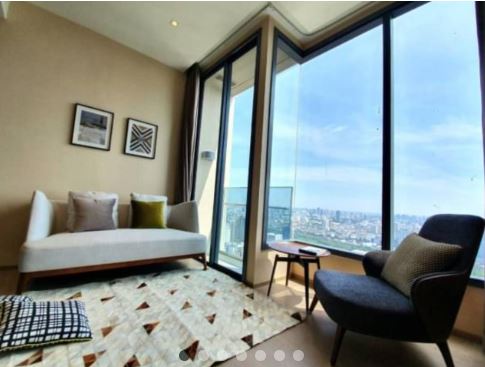 1 Bedroom 1 Bathroom The ESSE Asoke for Rent