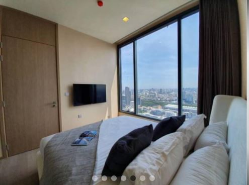 1 Bedroom 1 Bathroom The ESSE Asoke for Rent